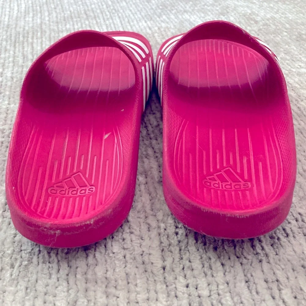 Adidas K13 Hot Pink And White‎ Slide Sandals Youth Size 13 Athletic Summer